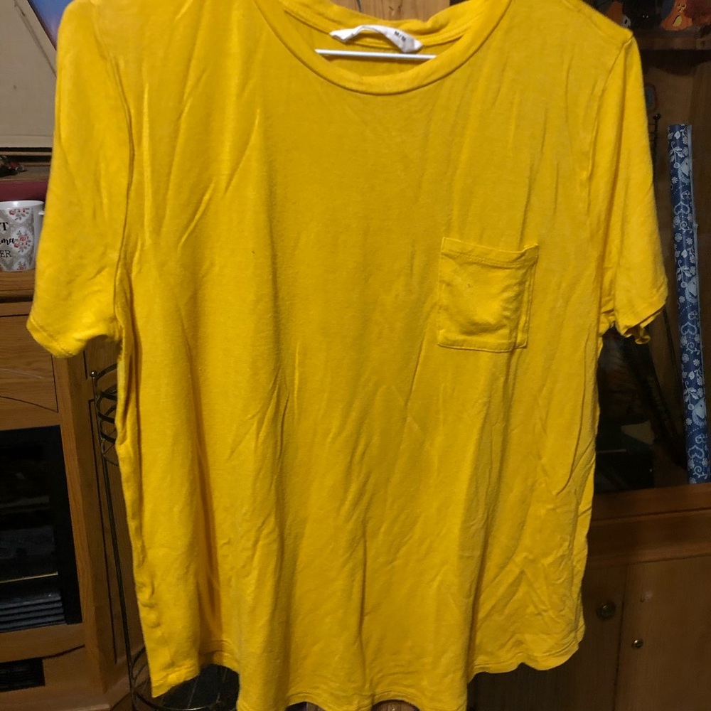 Tee